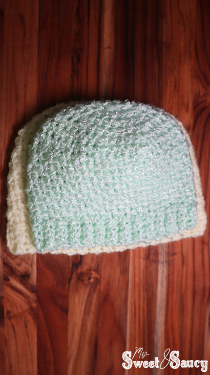 baby crochet hat in two sizes