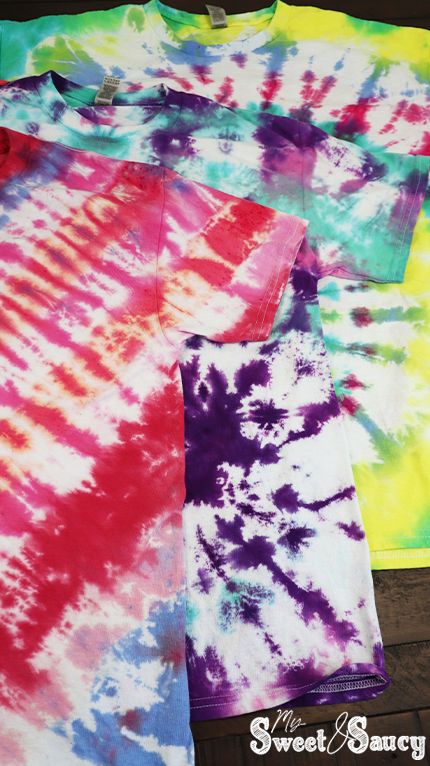 tie dyed shirt styles
