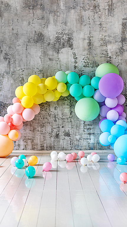 multi colored baloon arch