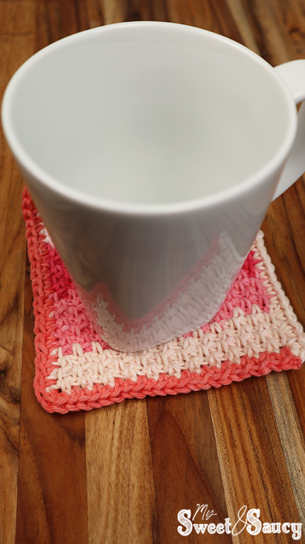 square moss stitch coaster with cup