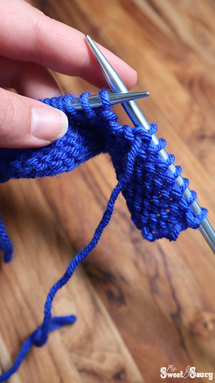 making a purl stitch step 4